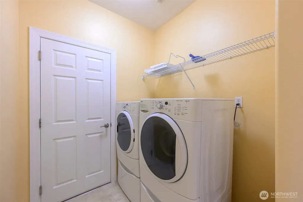 4723 Bend Court NE Lacey WA 98516