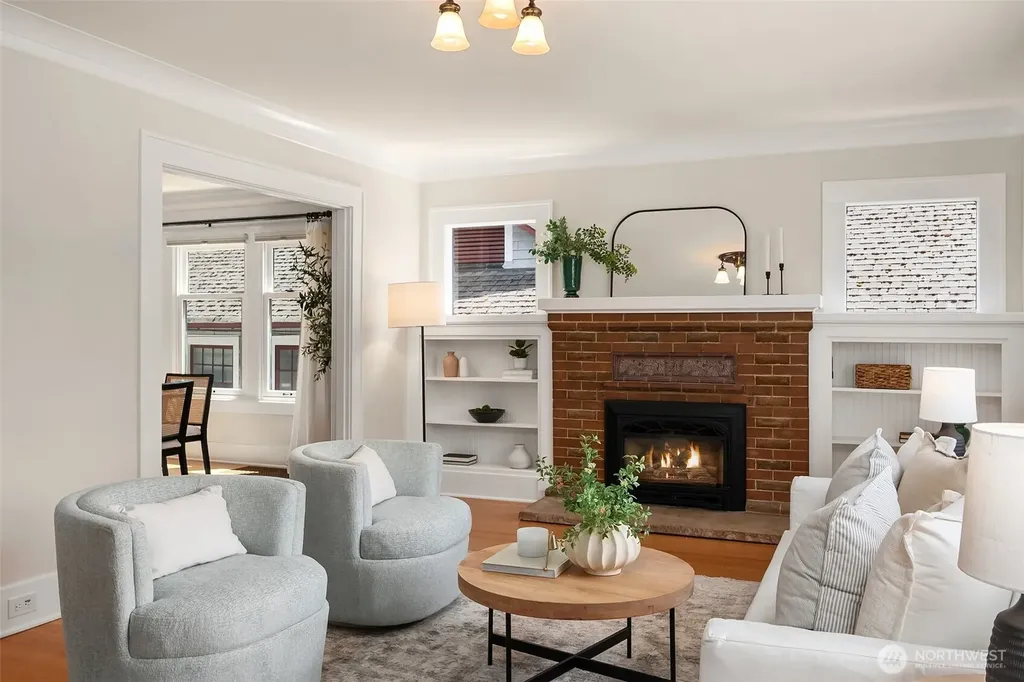 3918 Wallingford Avenue N Seattle WA 98103