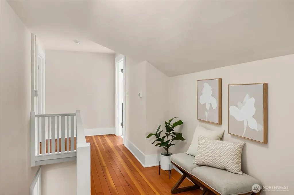 3918 Wallingford Avenue N Seattle WA 98103