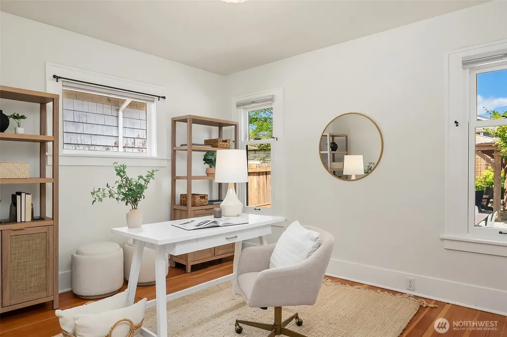 3918 Wallingford Avenue N Seattle WA 98103