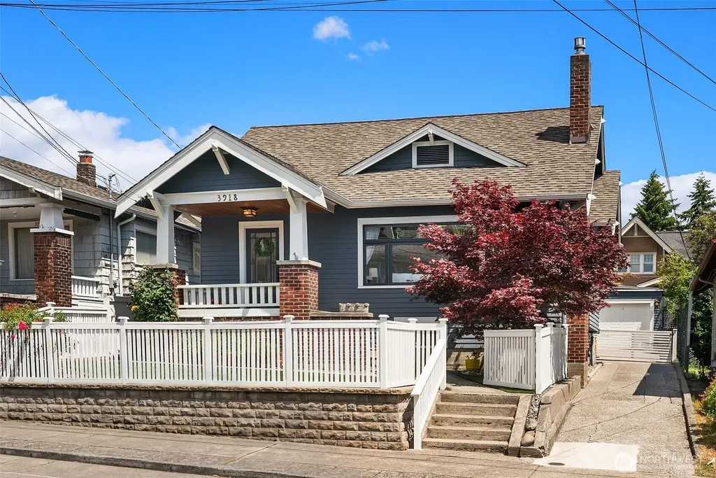 3918 Wallingford Avenue N Seattle WA 98103