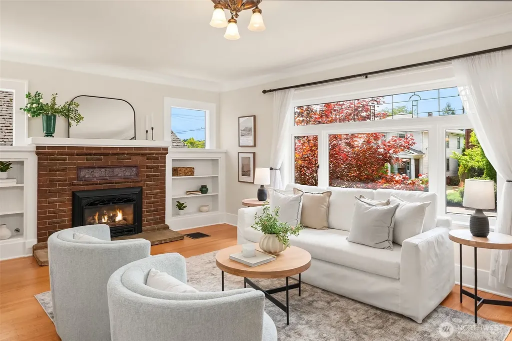3918 Wallingford Avenue N Seattle WA 98103