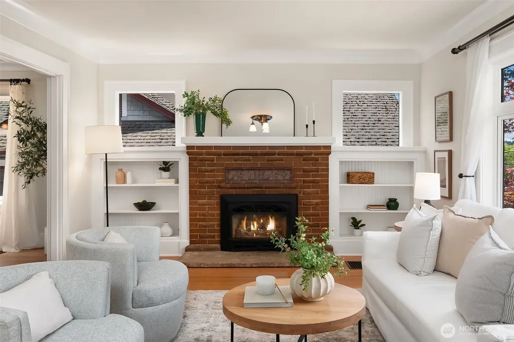 3918 Wallingford Avenue N Seattle WA 98103
