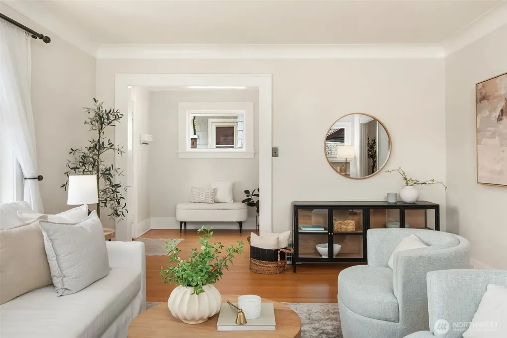 3918 Wallingford Avenue N Seattle WA 98103