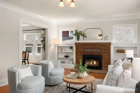 3918 Wallingford Avenue N Seattle WA 98103