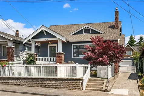 3918 Wallingford Avenue N Seattle WA 98103