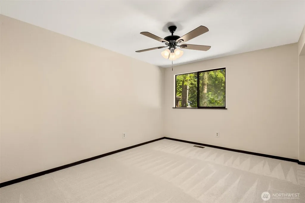 8517 48th Court NE Olympia WA 98516