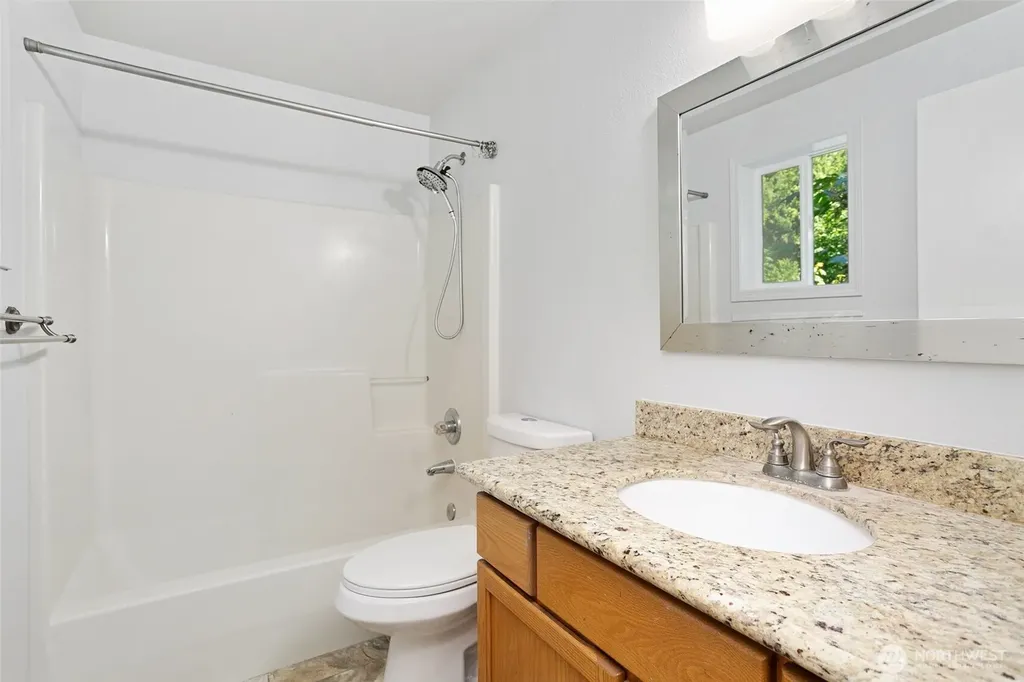 9915 Marine Drive Tulalip WA 98271