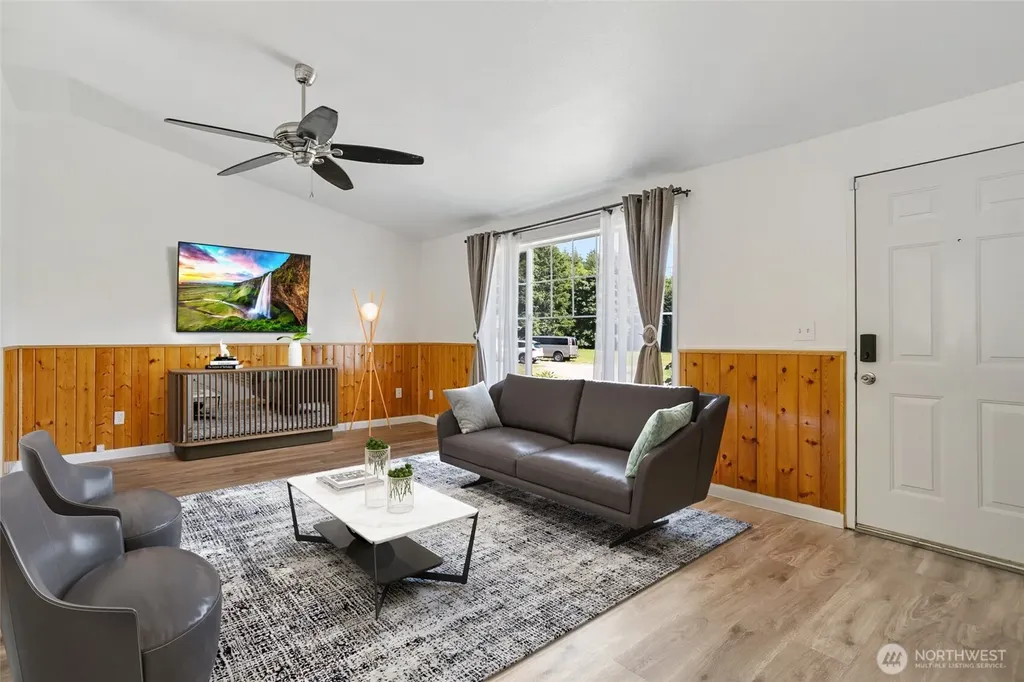 9915 Marine Drive Tulalip WA 98271