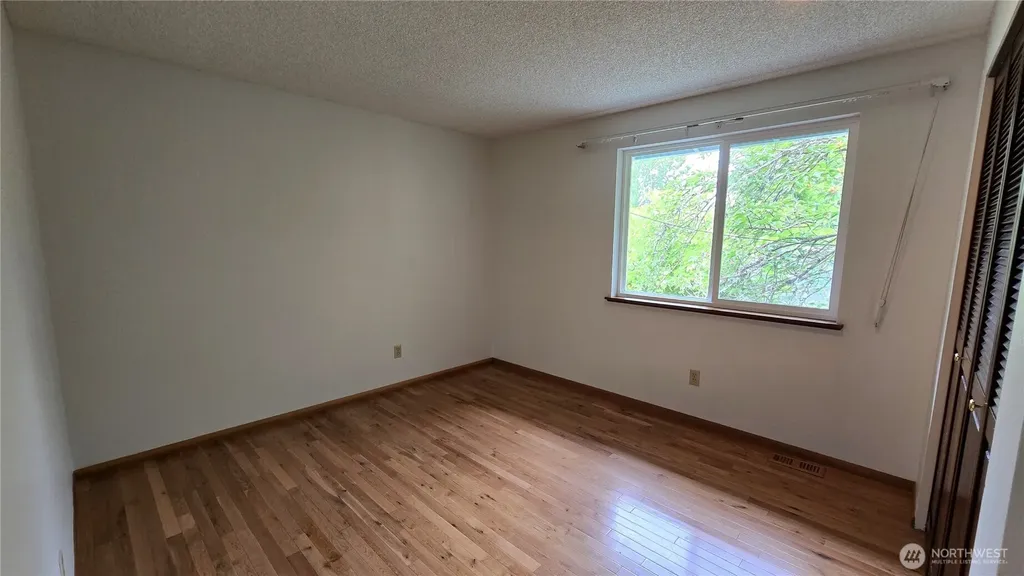 15406 SE 46th Way Bellevue WA 98006