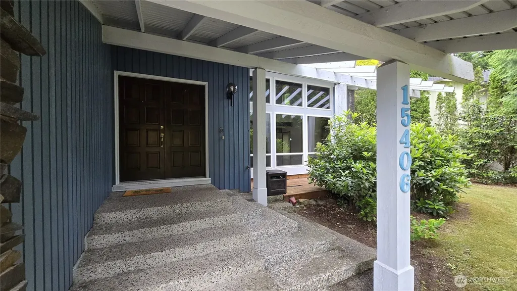 15406 SE 46th Way Bellevue WA 98006