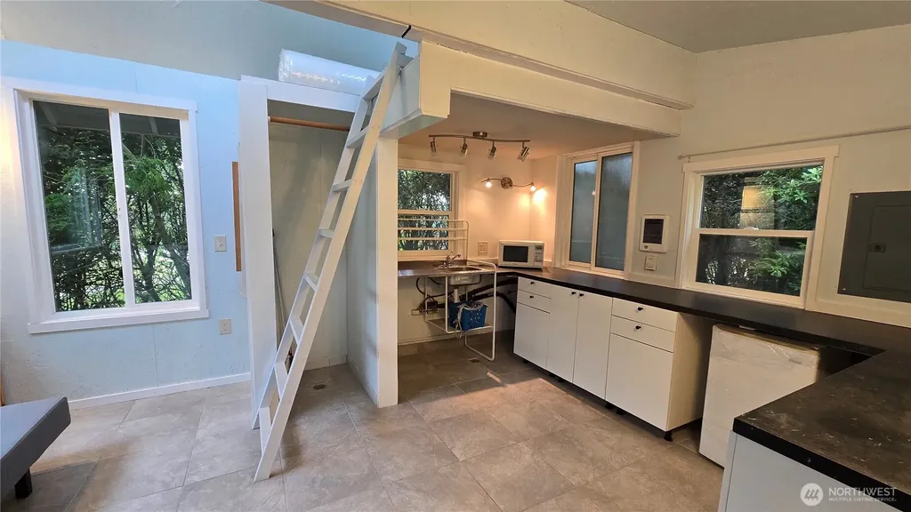 15406 SE 46th Way Bellevue WA 98006