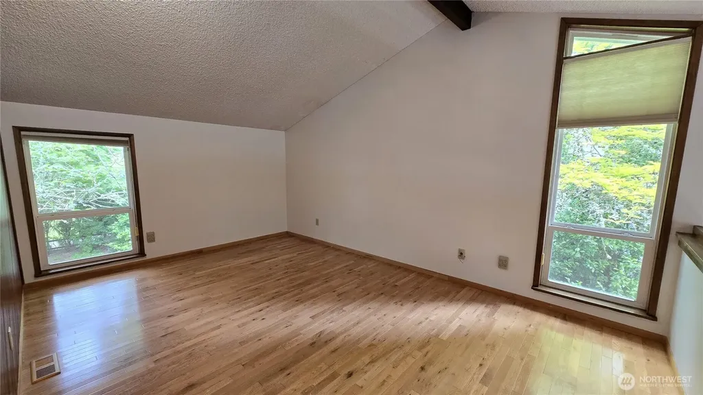 15406 SE 46th Way Bellevue WA 98006