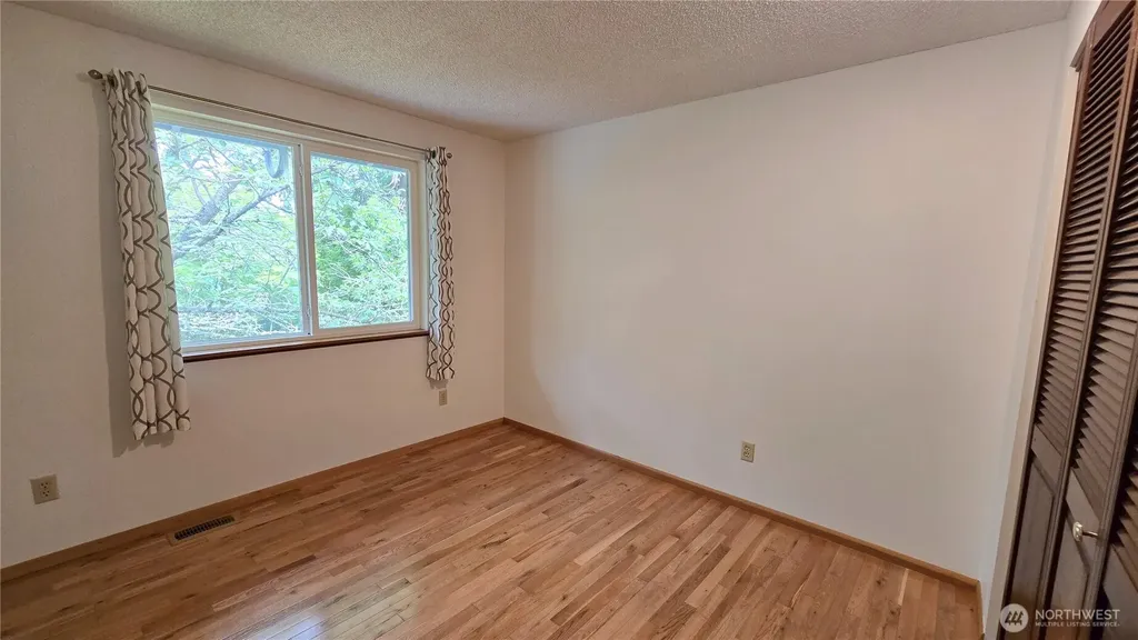 15406 SE 46th Way Bellevue WA 98006
