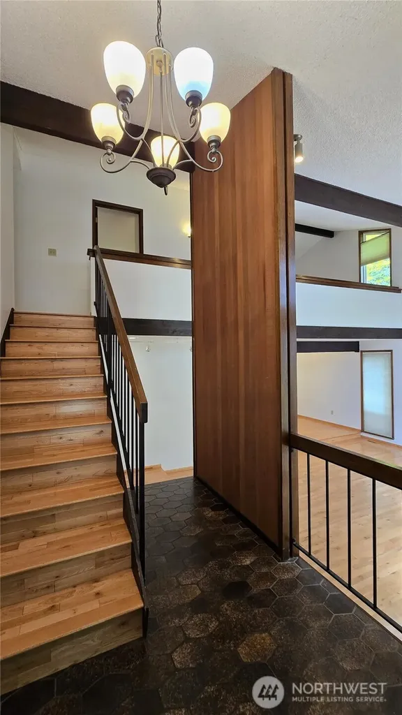 15406 SE 46th Way Bellevue WA 98006