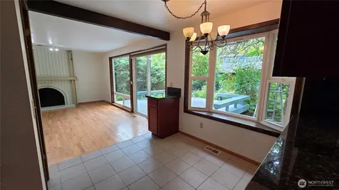 15406 SE 46th Way Bellevue WA 98006