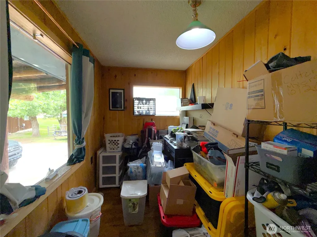 1742 Toroda Creek Road Wauconda WA 98859