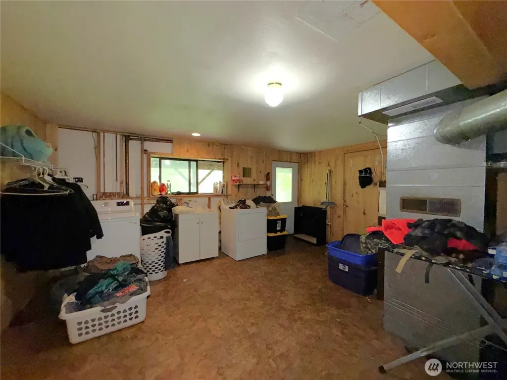 1742 Toroda Creek Road Wauconda WA 98859