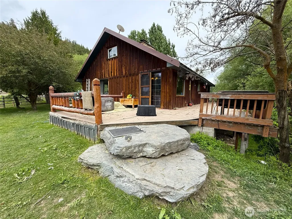 1742 Toroda Creek Road Wauconda WA 98859