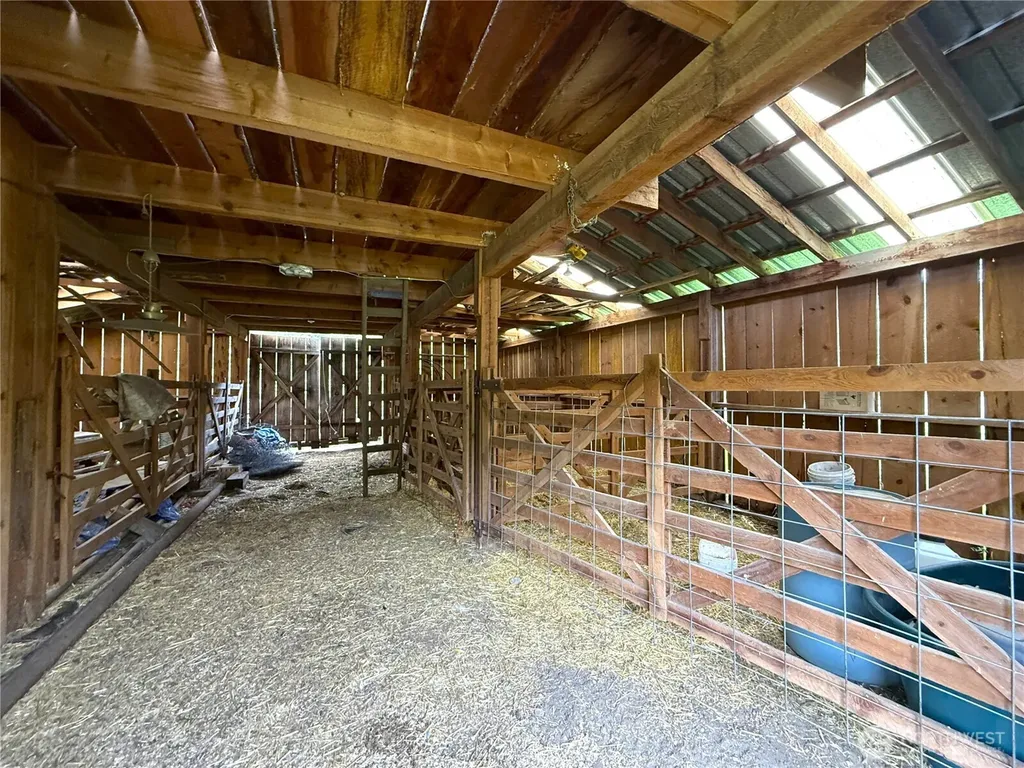1742 Toroda Creek Road Wauconda WA 98859