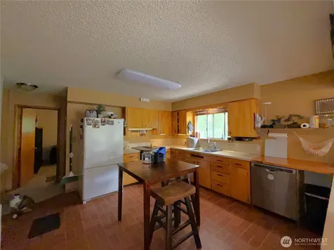 1742 Toroda Creek Road Wauconda WA 98859