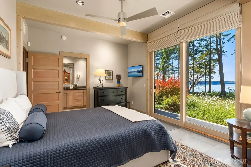 4065 E Sequim Bay Road Sequim WA 98382