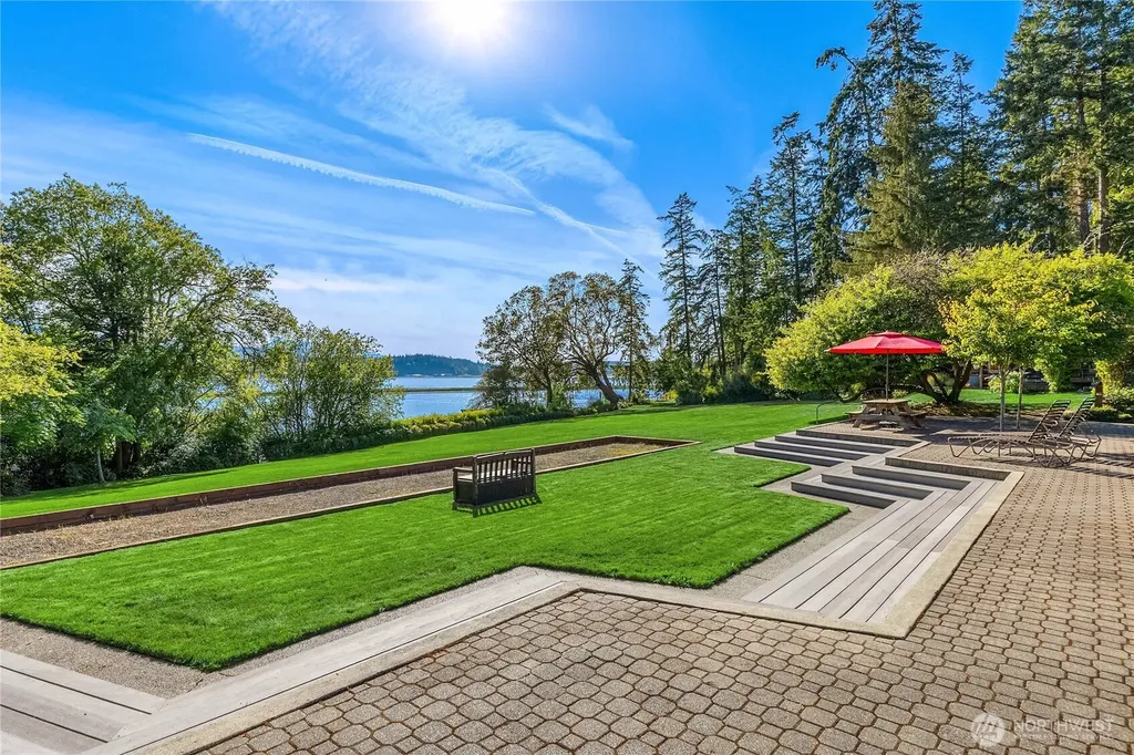 4065 E Sequim Bay Road Sequim WA 98382