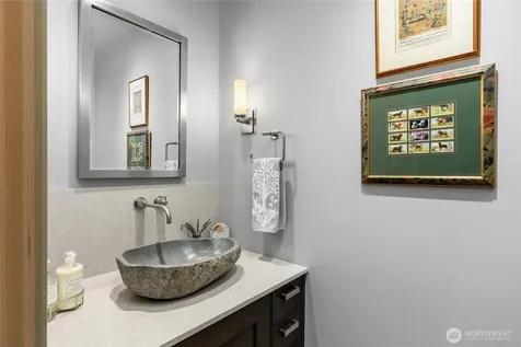 4065 E Sequim Bay Road Sequim WA 98382