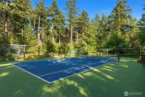 4065 E Sequim Bay Road Sequim WA 98382
