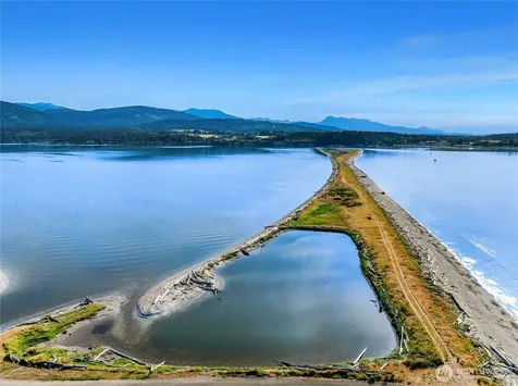 4065 E Sequim Bay Road Sequim WA 98382