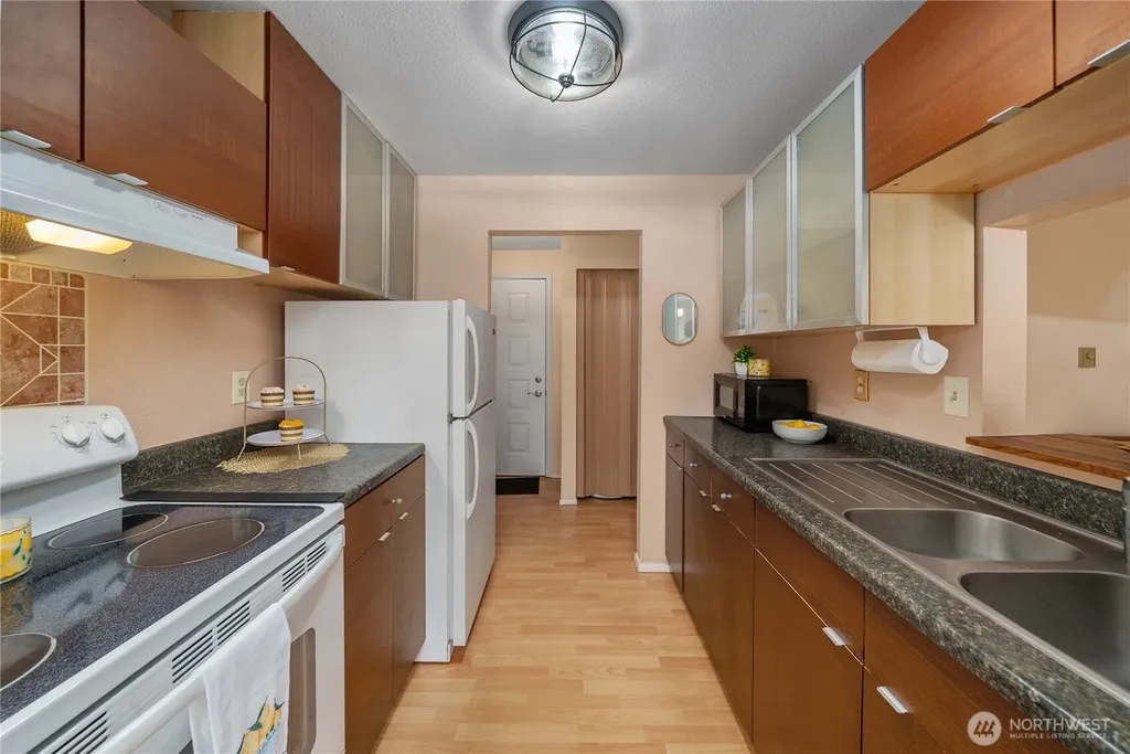 1120 8th Street NE Auburn WA 98002