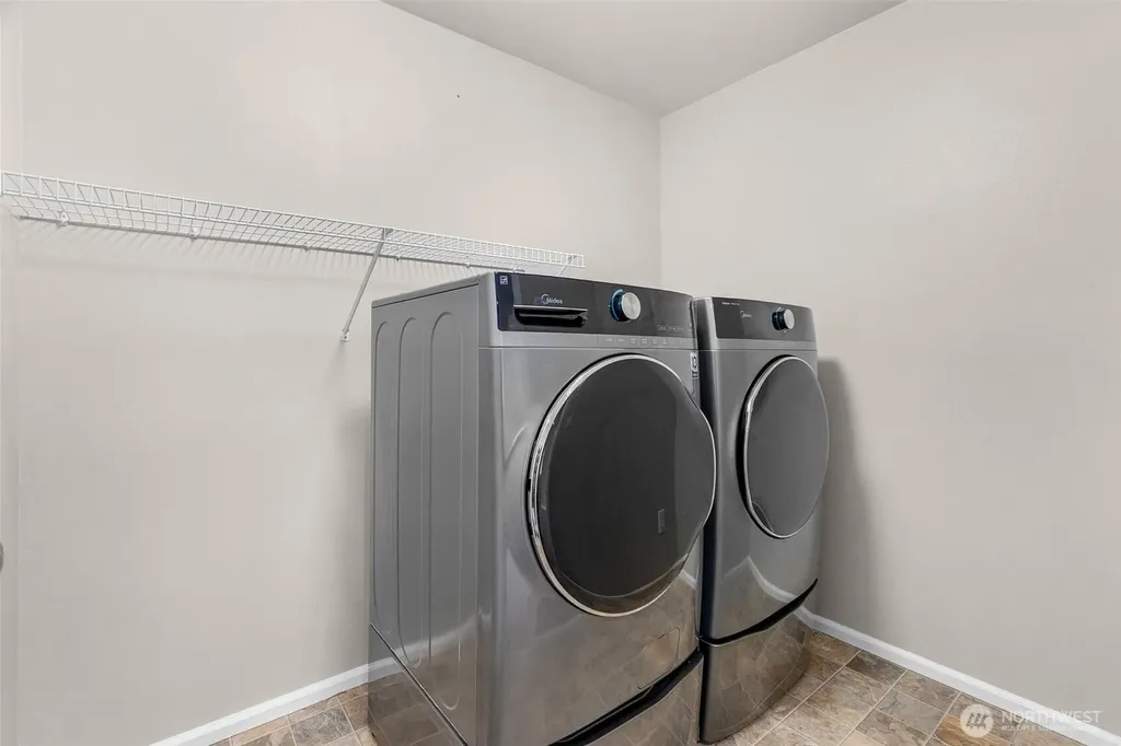 6864 Fresco Drive SE Lacey WA 98513