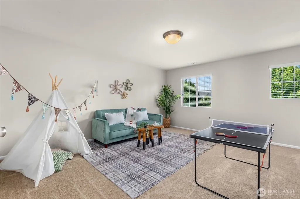 6864 Fresco Drive SE Lacey WA 98513