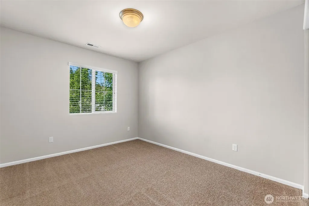 6864 Fresco Drive SE Lacey WA 98513
