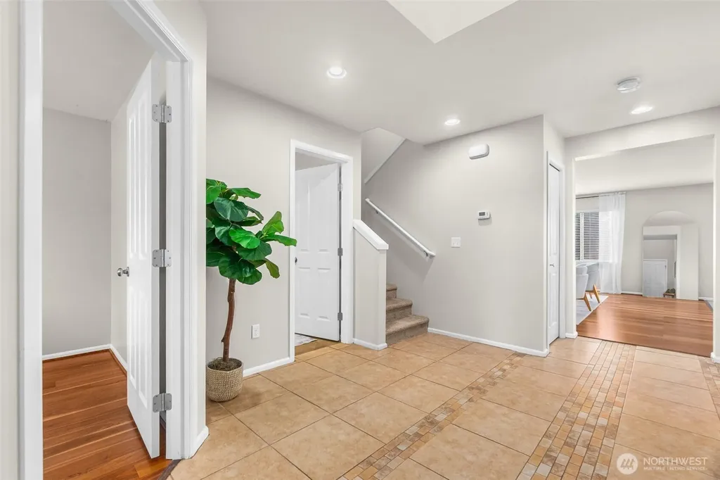 6864 Fresco Drive SE Lacey WA 98513