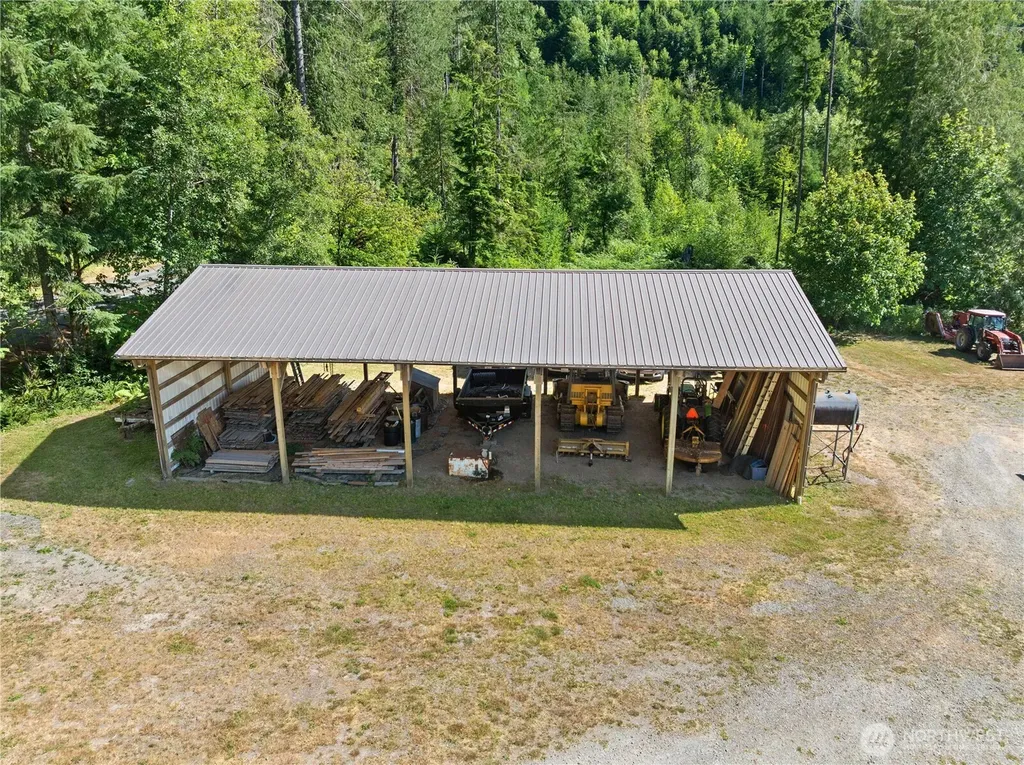 192 Skinner Road Randle WA 98377