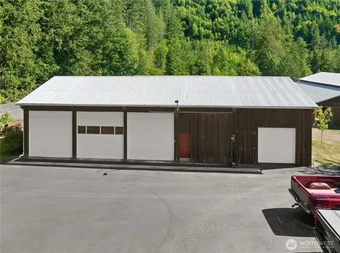 192 Skinner Road Randle WA 98377