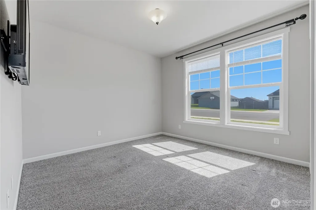 1001 Redmond Avenue Quincy WA 98848