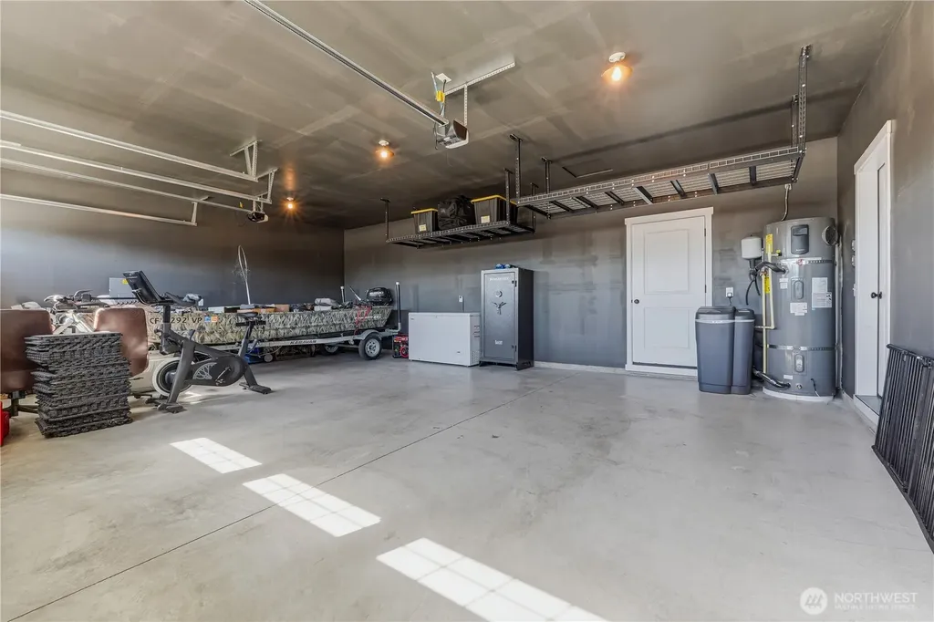 1001 Redmond Avenue Quincy WA 98848