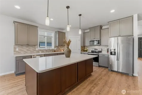 1001 Redmond Avenue Quincy WA 98848