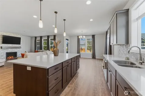1001 Redmond Avenue Quincy WA 98848