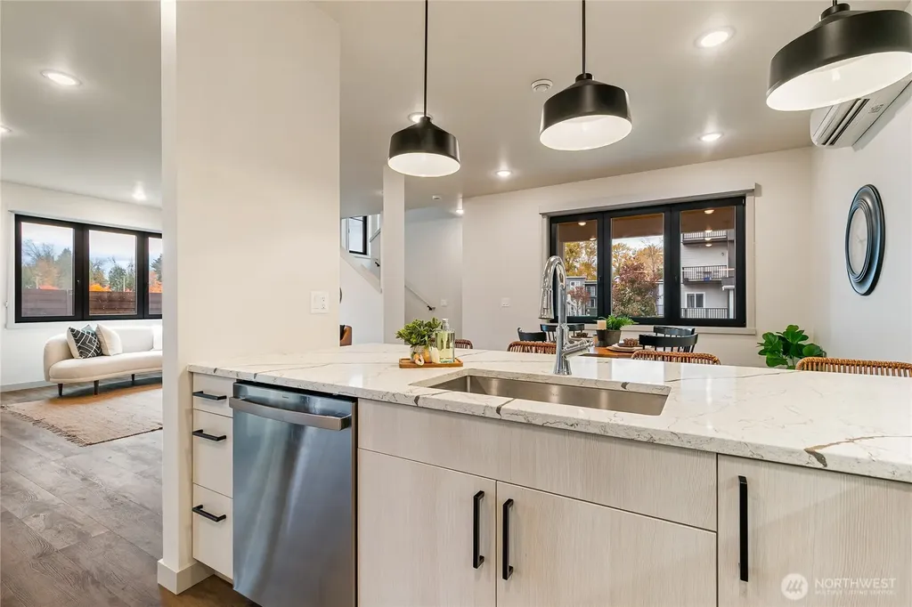 4260 Creston Way Bellingham WA 98226
