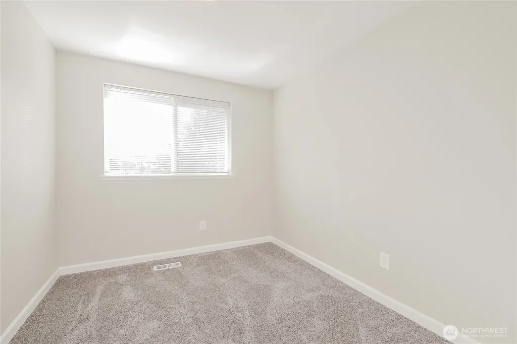 15623 90th Avenue Court E Puyallup WA 98375