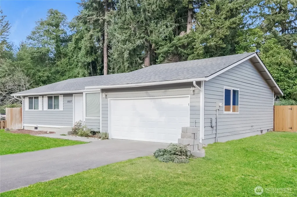 15623 90th Avenue Court E Puyallup WA 98375