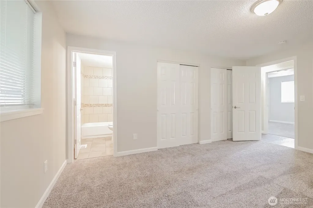 15623 90th Avenue Court E Puyallup WA 98375