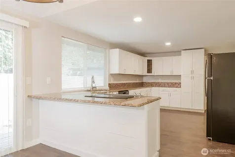 15623 90th Avenue Court E Puyallup WA 98375