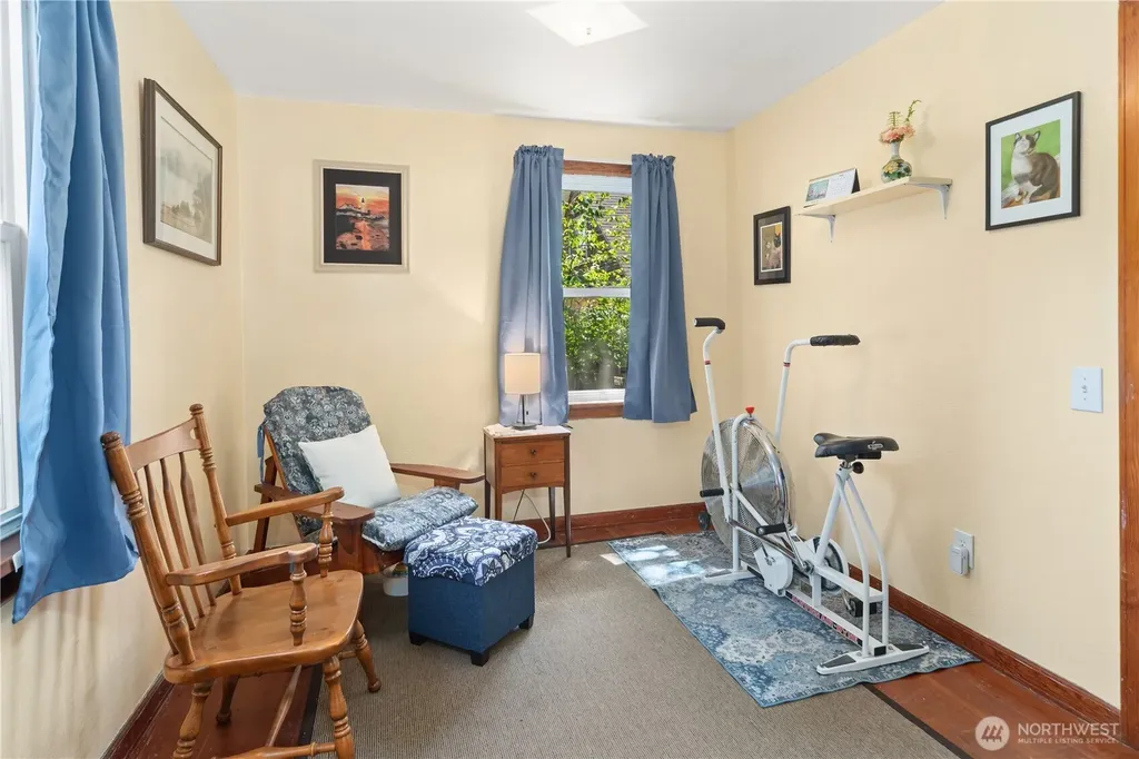 209 Tracy Avenue Port Orchard WA 98366