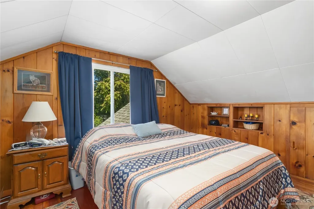 209 Tracy Avenue Port Orchard WA 98366