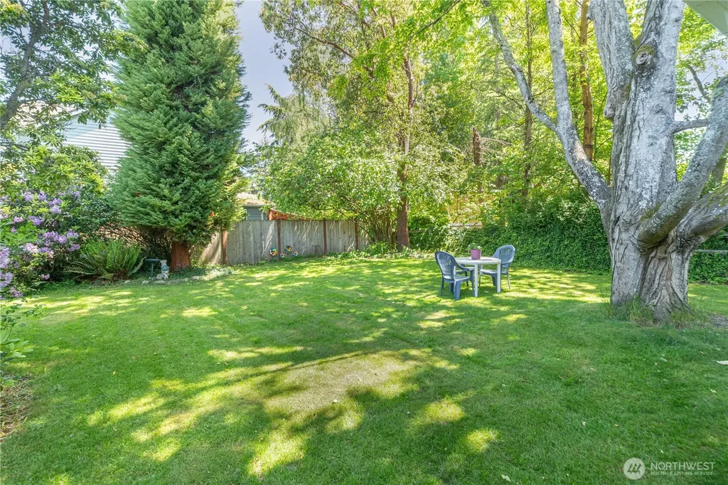209 Tracy Avenue Port Orchard WA 98366