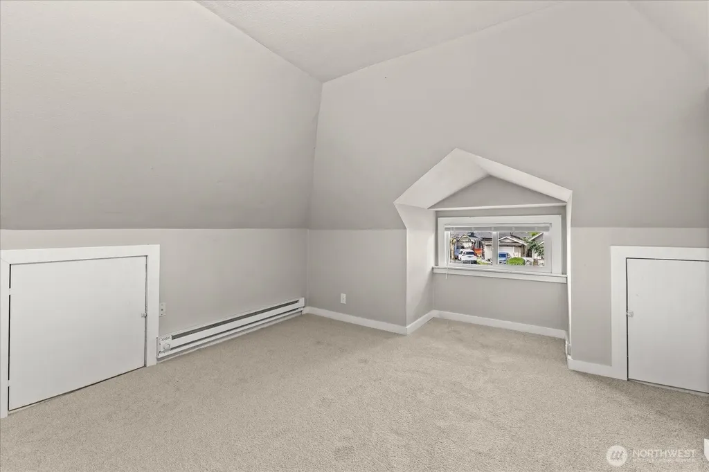 5319 S Oakes Street Tacoma WA 98409